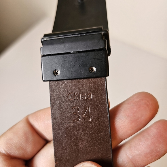 Steve Madden reversible black and brown genuine leather 1.25" belt size 34 - Picture 6 of 6